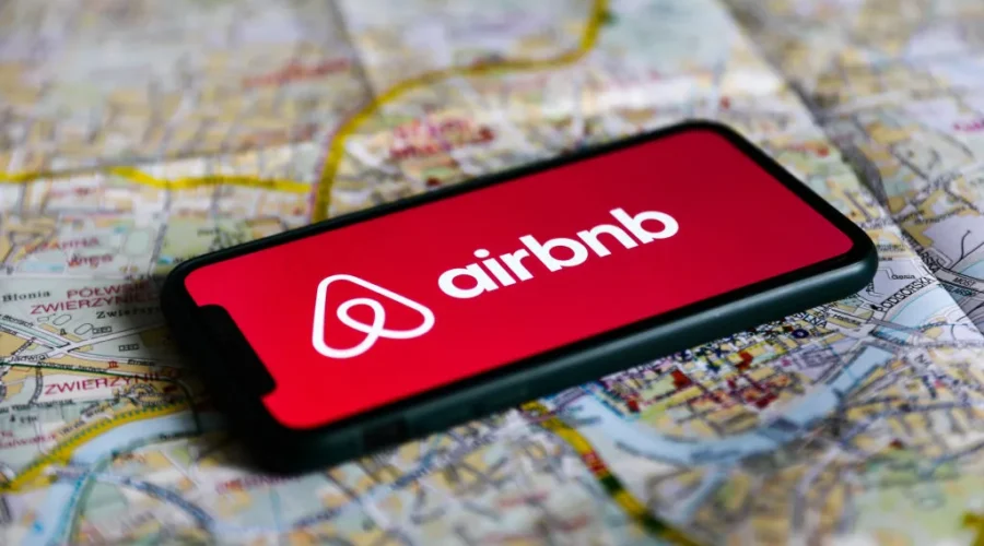 Airbnb: Change the world